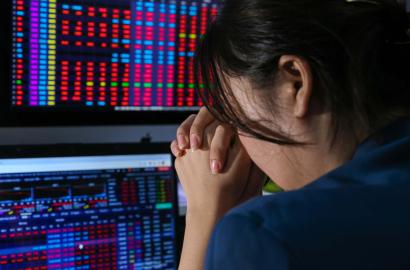 Đỏ lửa'cổ phiếu bất động sản đầu tháng 3