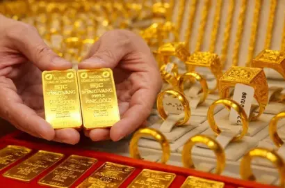 Giá vàng hôm nay 27/2 tiếp tục sụt giảm nhanh