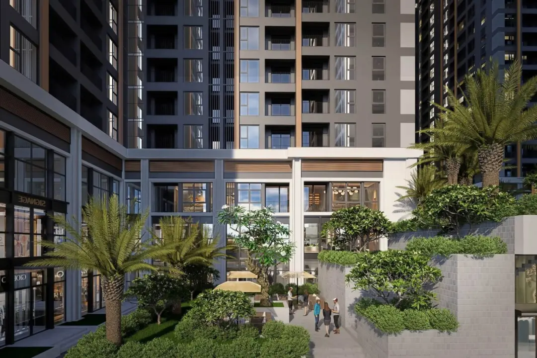 The Flame Vine Hinode Royal Park The Flame Vine Hinode Royal Park